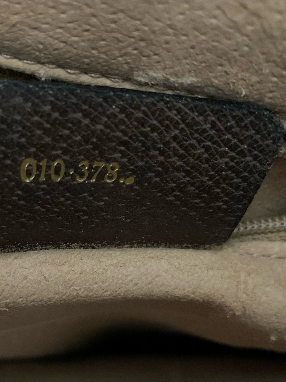 Vintage Gucci Monogram Canvas Sherry Line Tote with red gucci dust bag - Picture 10 of 16